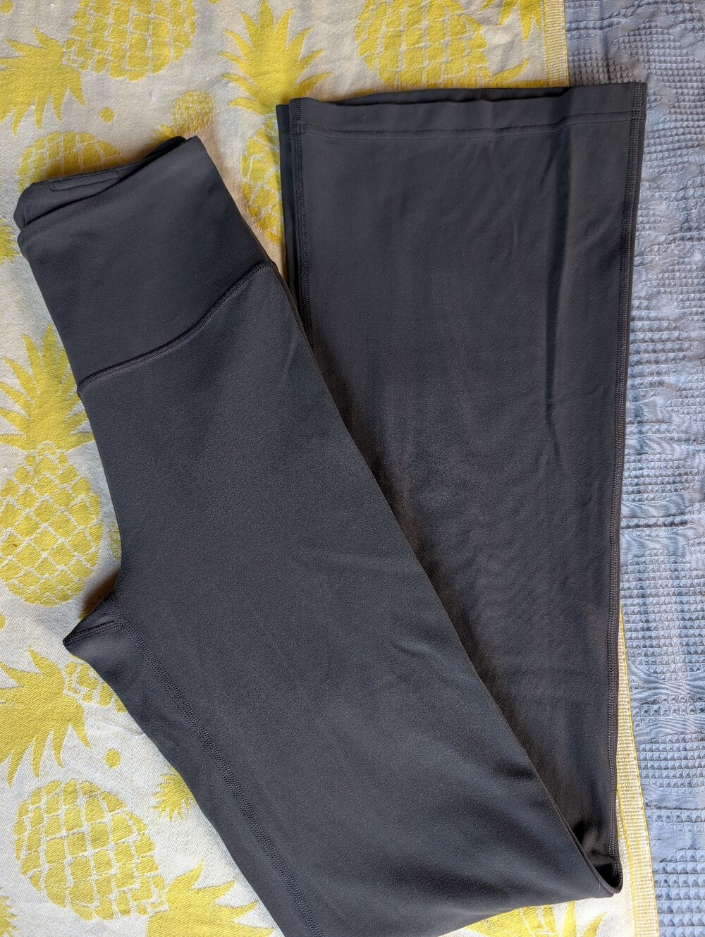 Lululemon🦋🩶Groove Pant Super High Rise Regular Length - Picture 3 of 6